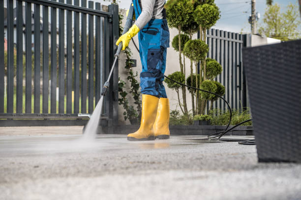 Best Factory Floor Cleaning  in Freeport, IL
